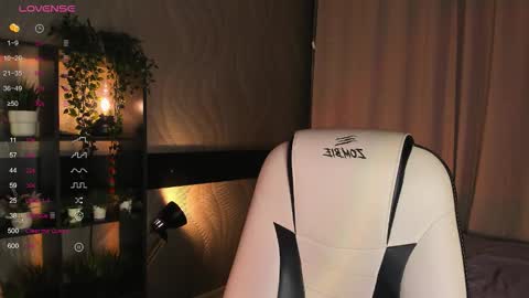 Belle online show from November 14, 4:22 am