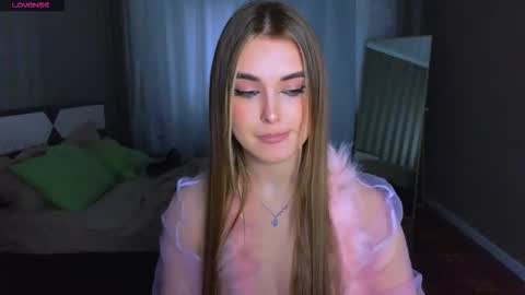 Darlina online show from December 22, 11:40 am