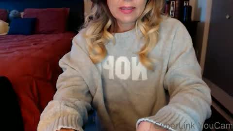 DarlingD online show from October 30, 12:39 pm