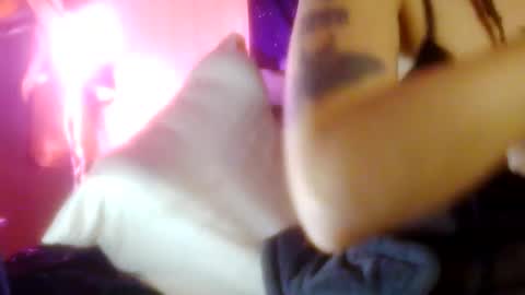 Snapshot of darnette_daisy chatting on May 11, 8:53 am darnette_daisy online show from May 11, 8:53 am
