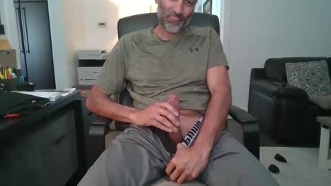 darryl43321 online show from April 7, 5:46 pm