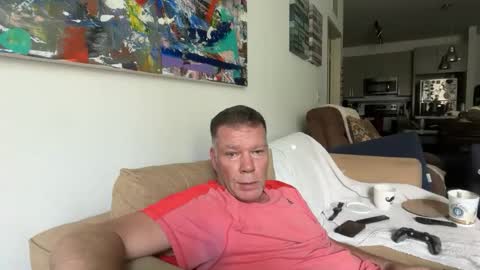 Snapshot of dartanha007 chatting on May 18, 5:19 pm dartanha007 online show from May 18, 5:19 pm