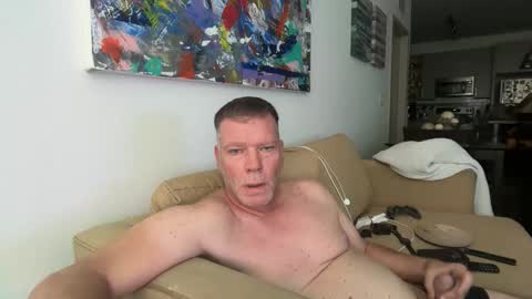 Snapshot of dartanha007 chatting on June 1, 4:09 pm dartanha007 online show from June 1, 4:09 pm