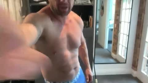 Snapshot of dartanian0001 chatting on September 20, 12:00 am dartanian0001 online show from September 20, 12:00 am