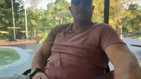 Snapshot of dartanian0001 chatting on October 6, 5:16 am dartanian0001 online show from October 6, 5:16 am