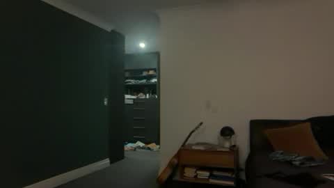 Snapshot of dartanian0001 chatting on November 1, 9:00 am dartanian0001 online show from November 1, 9:00 am