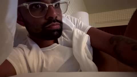 Snapshot of darthmeatxxx chatting on January 7, 2:47 am BigDick420 online show from January 7, 2:47 am