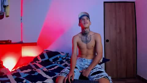 darwin_ggh online show from February 8, 8:12 pm