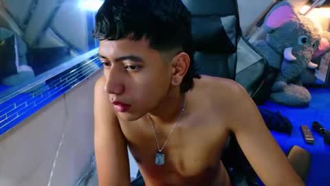 darwinandbrayan online show from January 11, 1:16 pm