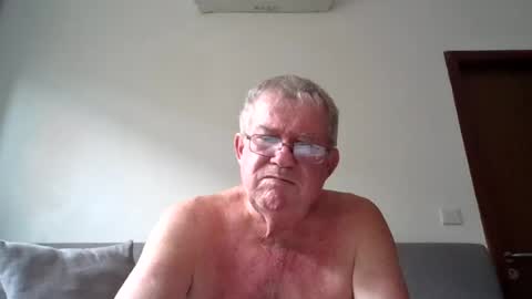 Snapshot of darwincock chatting on June 22, 3:25 am darwincock online show from June 22, 3:25 am