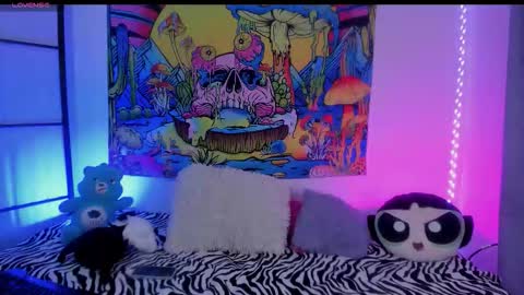 daryimiau online show from February 28, 3:07 am