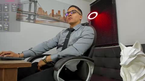 Snapshot of dash_bukoski chatting on September 14, 12:59 pm Dash online show from September 14, 12:59 pm
