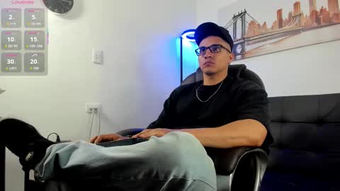 Dash online show from November 30, 12:53 pm