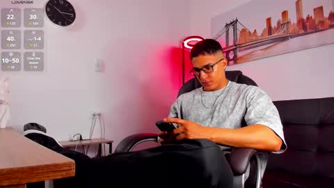 Snapshot of dash_bukoski chatting on January 18, 2:54 pm Dash online show from January 18, 2:54 pm