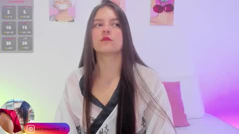 Snapshot of dashanovikov chatting on October 15, 12:27 pm Dasha online show from October 15, 12:27 pm