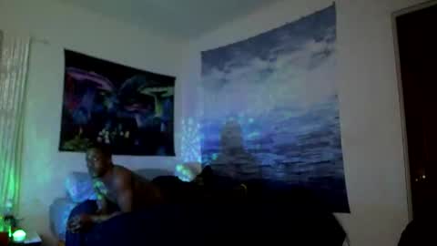 Snapshot of dathroatbunny chatting on February 20, 4:53 am BeyJackson online show from February 20, 4:53 am