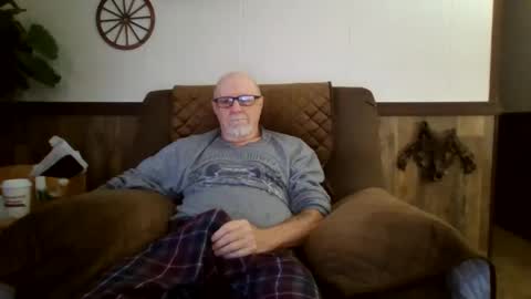 Snapshot of dave571960 chatting on September 20, 10:38 am dave571960 online show from September 20, 10:38 am