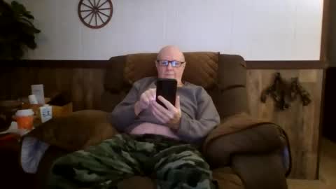 dave571960 online show from January 13, 11:48 am