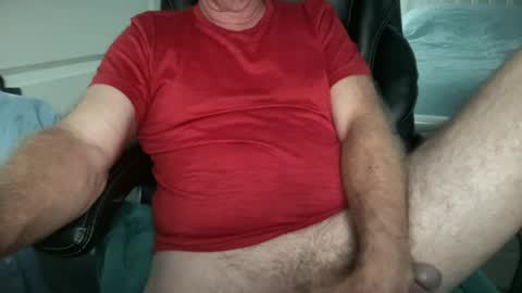 Snapshot of dave_bangswell chatting on June 21, 11:07 pm Dave online show from June 21, 11:07 pm
