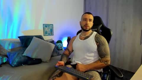 DAVE MAX online show from November 8, 2:56 am