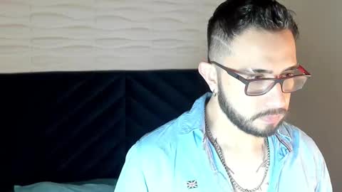 Dave online show from December 18, 12:00 pm