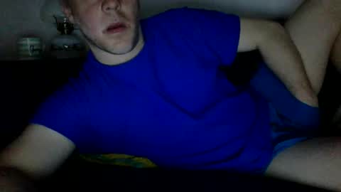 daveb709709709 online show from April 24, 2:03 am