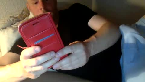 Snapshot of daveb709709709 chatting on June 30, 10:22 pm daveb709709709 online show from June 30, 10:22 pm