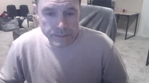 daved14u online show from February 18, 6:42 am