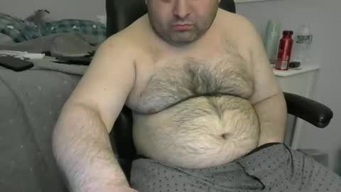Snapshot of daveishorny1988 chatting on April 23, 8:46 am daveishorny1988 online show from April 23, 8:46 am