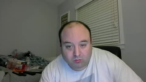 Snapshot of daveishorny1988 chatting on May 1, 9:14 am daveishorny1988 online show from May 1, 9:14 am