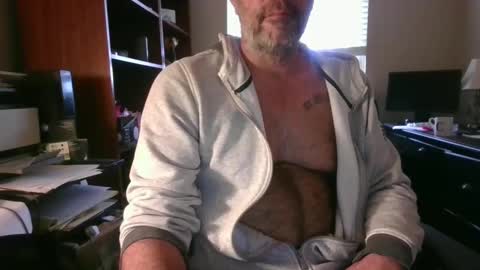 Snapshot of davethebooky chatting on February 27, 5:04 pm Dave online show from February 27, 5:04 pm