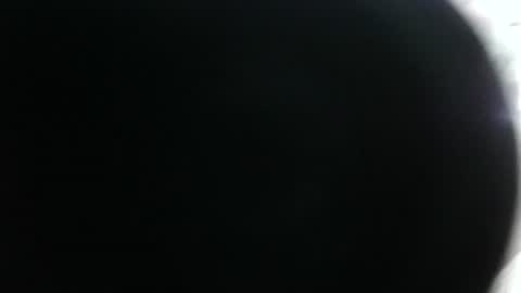 Snapshot of daveyd122 chatting on June 21, 9:23 am daveyd122 online show from June 21, 9:23 am