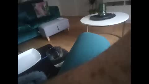 Snapshot of davf76 chatting on February 6, 9:12 am davf76 online show from February 6, 9:12 am