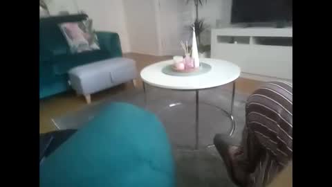 Snapshot of davf76 chatting on February 16, 9:05 am davf76 online show from February 16, 9:05 am