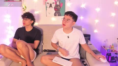 david_and_friend online show from February 4, 2:01 pm