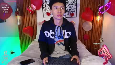 David online show from February 17, 12:45 pm