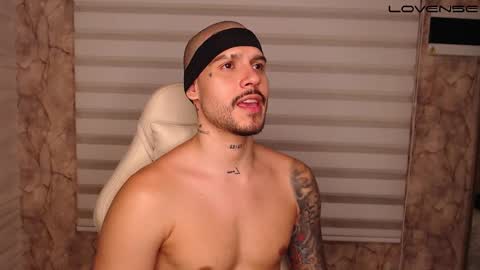 David col11 online show from November 1, 12:34 am