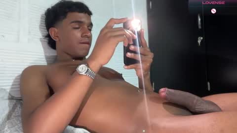 david_hot44 online show from February 13, 7:48 am