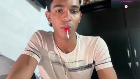 david_hot44 online show from February 20, 4:31 am