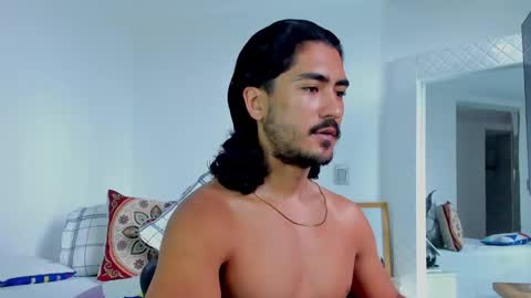 Snapshot of david_johnson372 chatting on October 20, 1:00 pm Hey im David that loves to explore and speak their fantasies. Very open talktative and nice. Feel free to chat with me online show from October 20, 1:00 pm