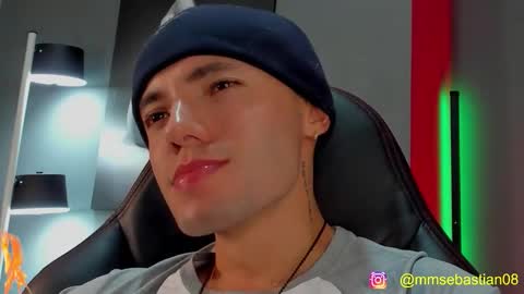 David Jons online show from February 5, 1:10 am