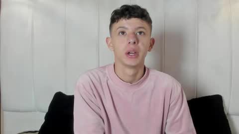 Roy online show from March 1, 2:08 pm