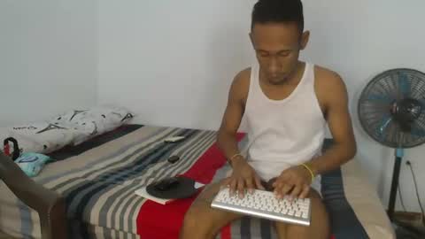 DavidSexxx777 online show from June 27, 9:31 pm