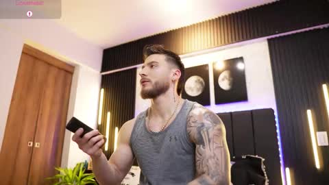 Snapshot of davidd_blake chatting on February 4, 5:02 am David Blakee online show from February 4, 5:02 am