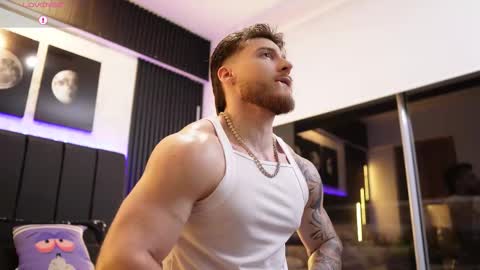 Snapshot of davidd_blake chatting on February 13, 4:41 am David Blakee online show from February 13, 4:41 am