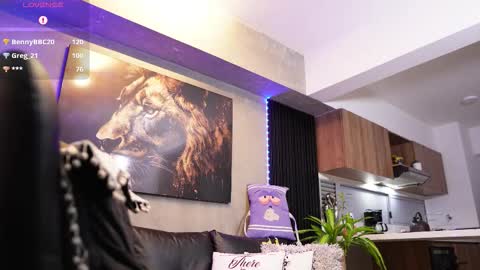 Snapshot of davidd_blake chatting on February 20, 6:26 am David Blakee online show from February 20, 6:26 am