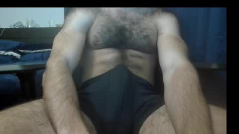 Snapshot of daviddd1913 chatting on February 17, 12:29 am daviddd1913 online show from February 17, 12:29 am