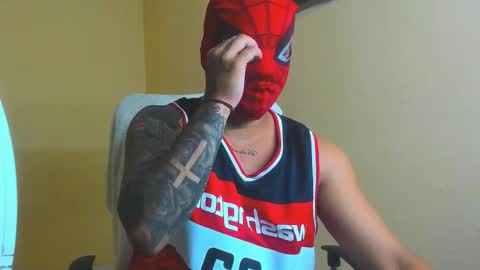 Lennon online show from November 1, 6:15 am