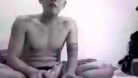 Snapshot of davidrocero chatting on December 8, 1:14 pm davidrocero online show from December 8, 1:14 pm