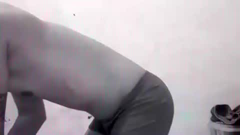 Snapshot of davidrocero chatting on December 17, 8:56 am davidrocero online show from December 17, 8:56 am